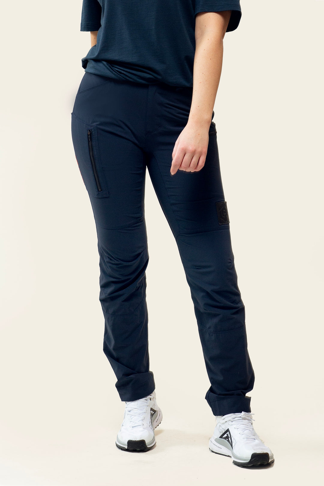 Henmark Hiking Pants W LITE PANT Deep Blue 24