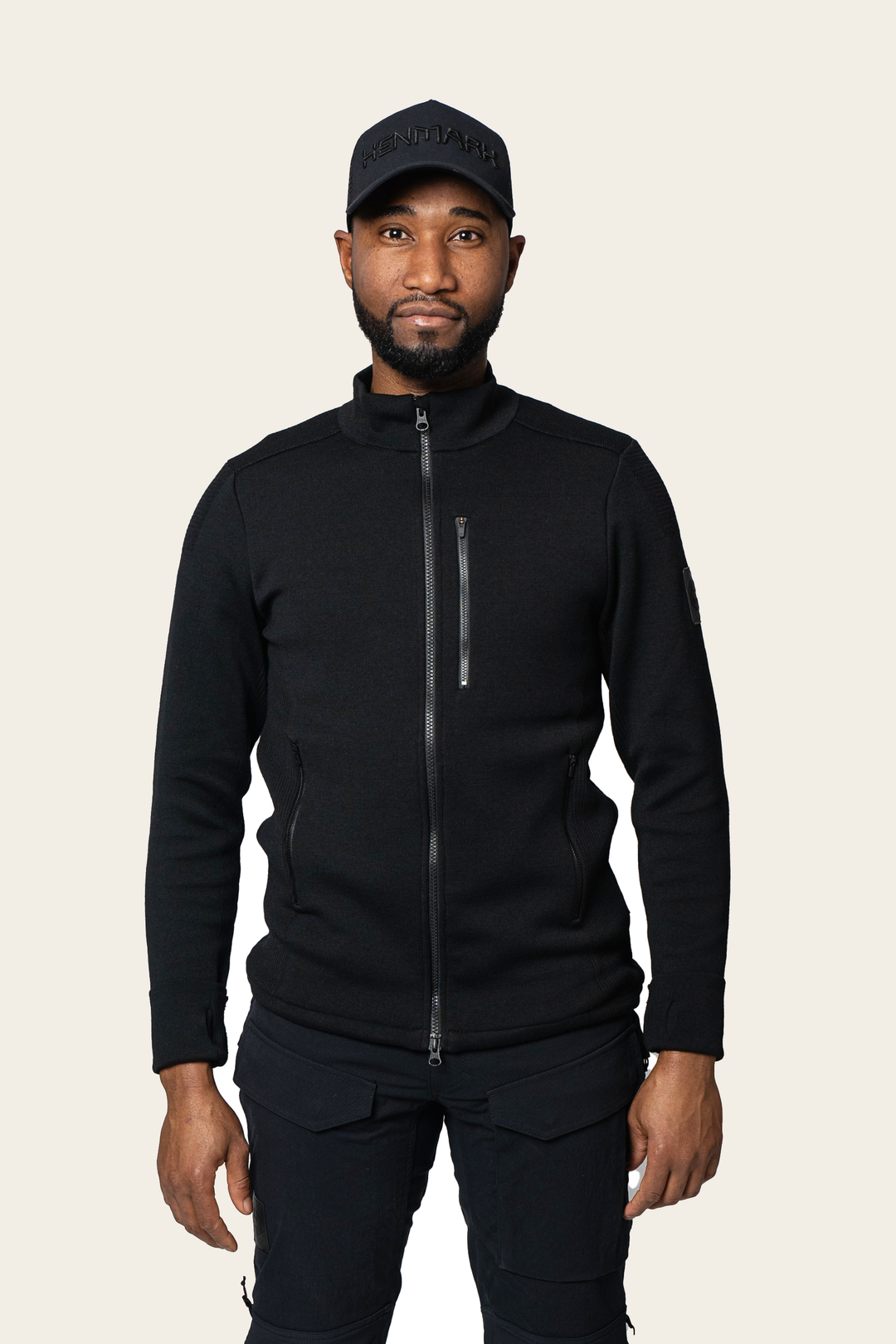 Henmark Sweaters & Hoodies M MERINO FZ SWEATER Black XS