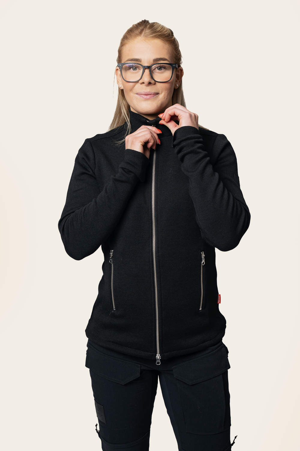 Henmark Sweaters & Hoodies W MERINO FZ SWEATER