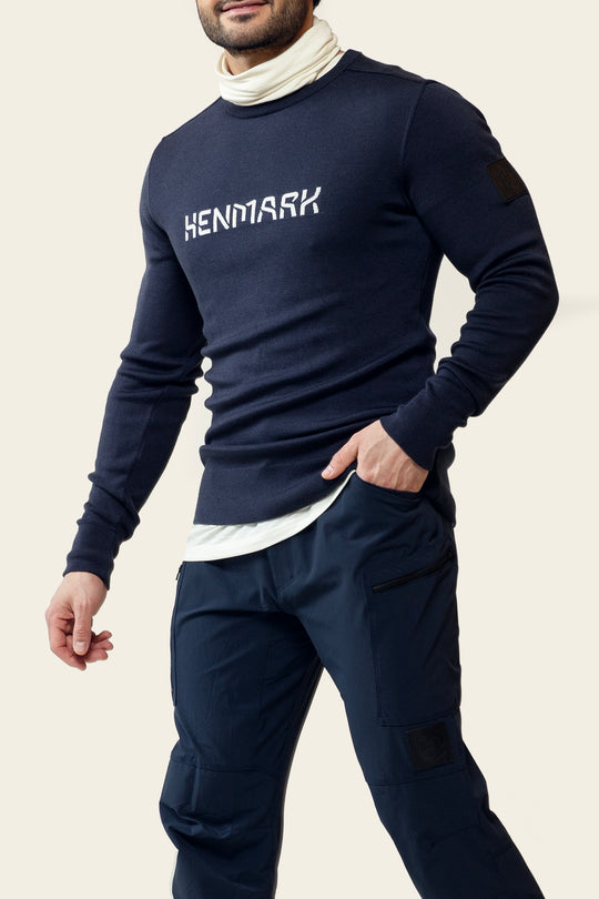 Henmark Merino Sweaters U MERINO TENCEL® CREW LOGO SWEATER Midnight Blue 2XS 