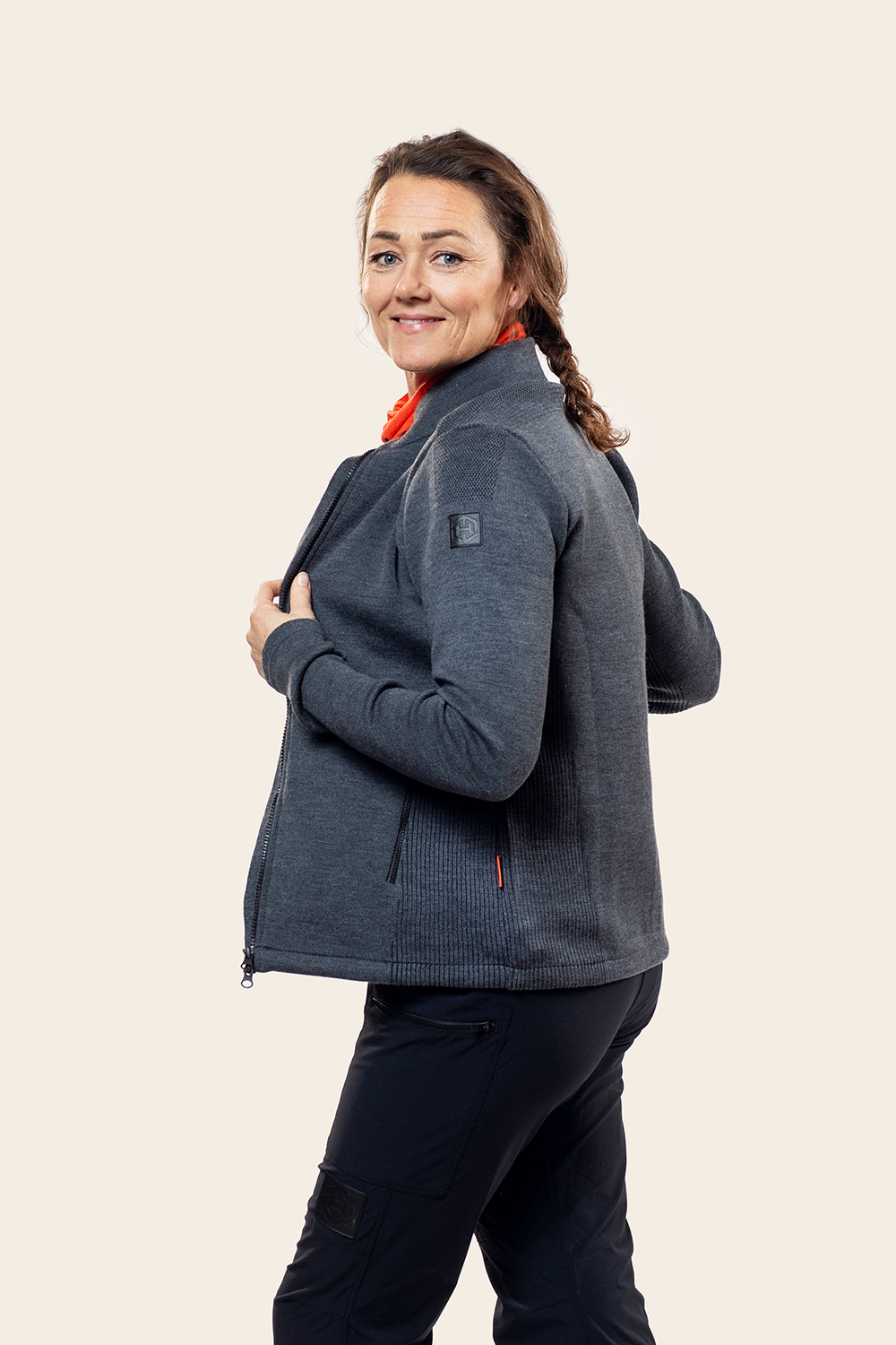 Henmark Sweaters & Hoodies W FULL MERINO FZ SWEATER