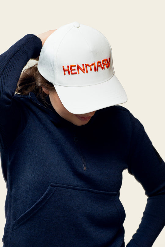 Henmark Caps U LOGO TRUCKER CAP   